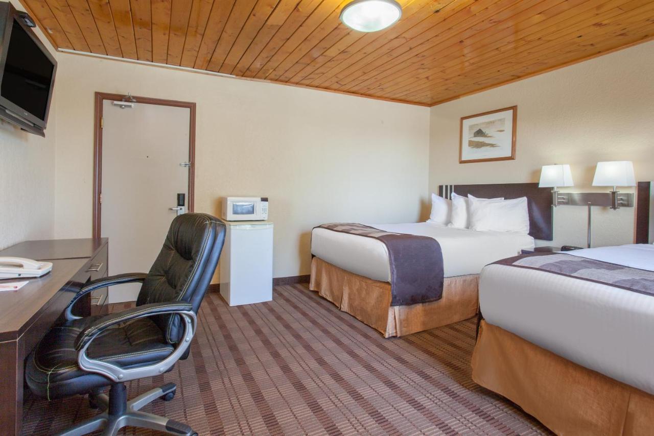 Econo Lodge Inn & Suites Medicine Hat Kültér fotó