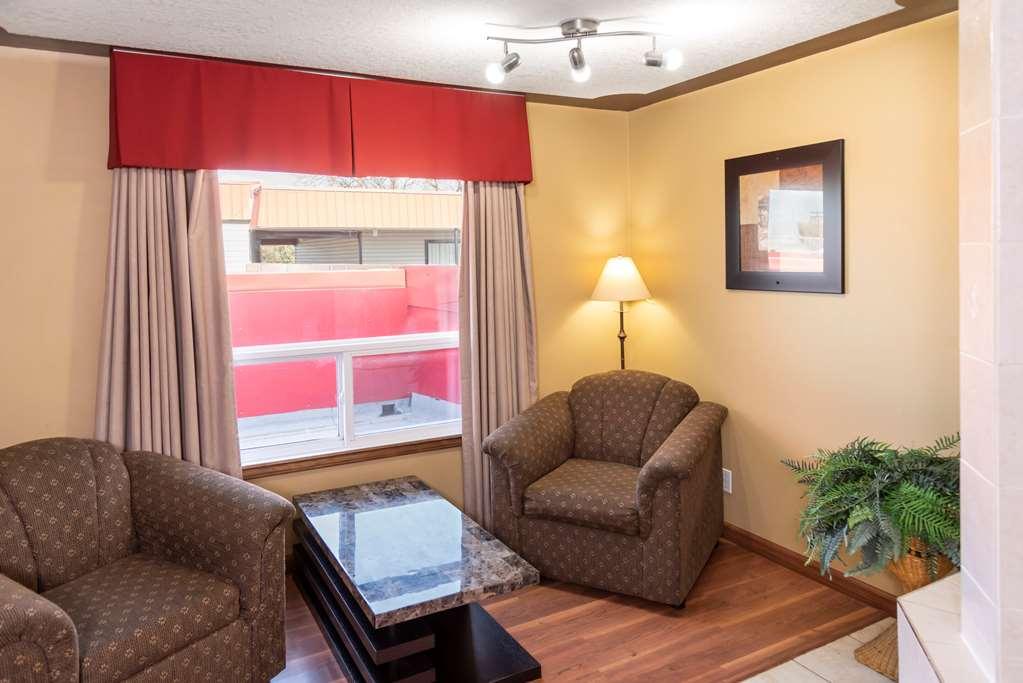 Econo Lodge Inn & Suites Medicine Hat Szoba fotó